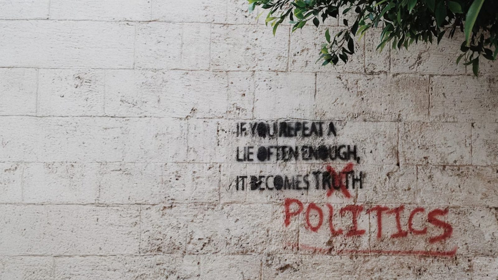 Wenn der politische Diskurs zur Waffe wird, dann stibt die Grundlage der Demokratie.